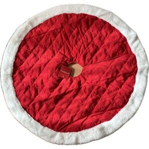 Red  Quilted Velvet Look Christmas Tree Skirt 36 inches Wondershop Target F101